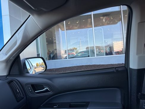 Used 2022 Chevrolet Colorado Z71 image 28