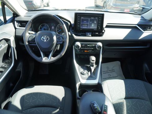 Used 2021 Toyota RAV4 XLE w/ XLE Grade Weather Package image 2