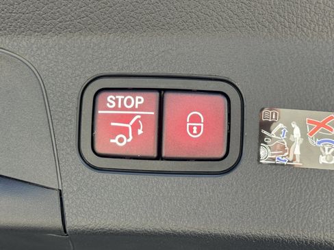 New 2026 Mercedes-Benz GLE 450 GLE 450 Coupe image 14