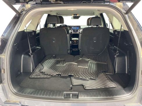 Used 2023 Kia Sorento EX FWD image 9