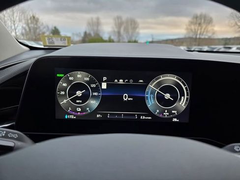 New 2026 Kia Niro Wind image 28