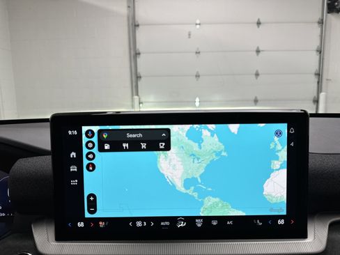 Used 2025 Ford Explorer Platinum w/ LUX Leather Package image 38