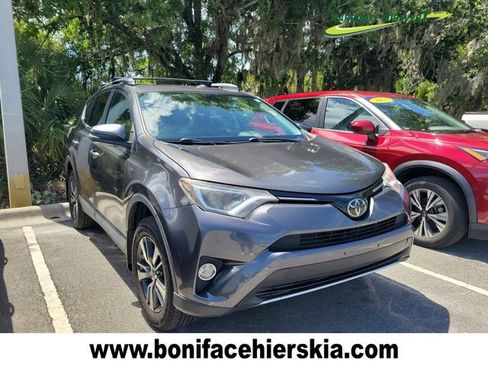 Used 2018 Toyota RAV4 XLE FWD image 1