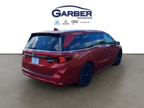 Used 2026 Honda Odyssey Sport-L image 10