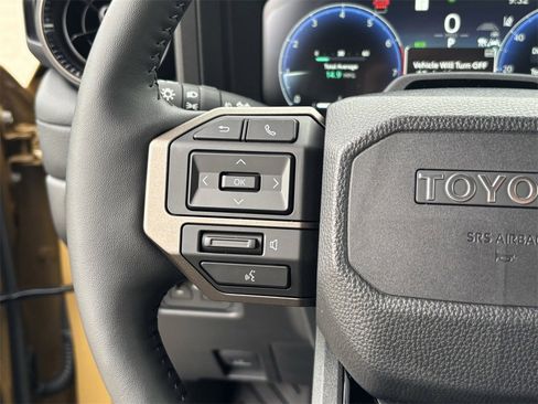 Used 2026 Toyota Land Cruiser image 31