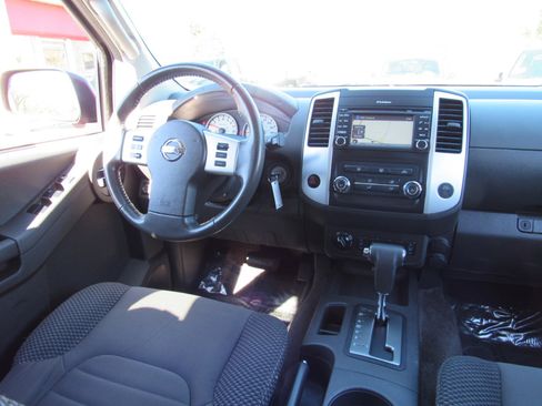 Used 2015 Nissan Xterra PRO-4X image 8