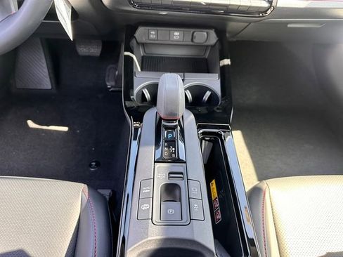 New 2026 Toyota Prius Plug-In Hybrid FWD image 22