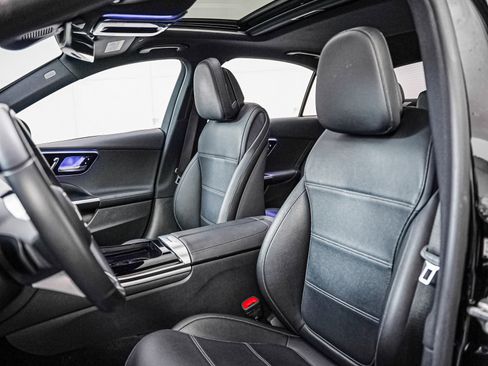 Certified 2023 Mercedes-Benz C 300 Sedan image 12