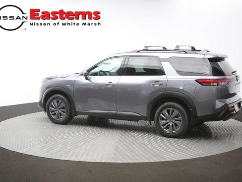 Used 2022 Nissan Pathfinder SV AWD/4WD image 59