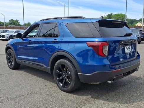 Used 2023 Ford Explorer ST-Line w/ Class IV Trailer Tow Package AWD/4WD image 6