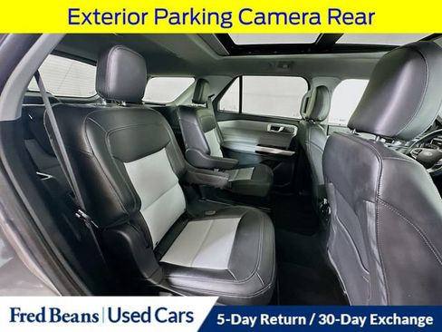 Used 2024 Ford Explorer XLT w/ Equipment Group 202A AWD/4WD image 36