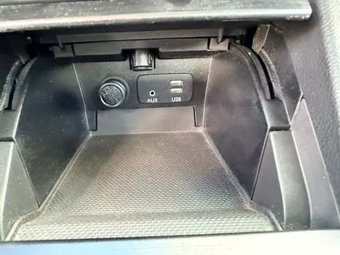 Used 2017 Subaru Legacy 3.6R Limited image 25