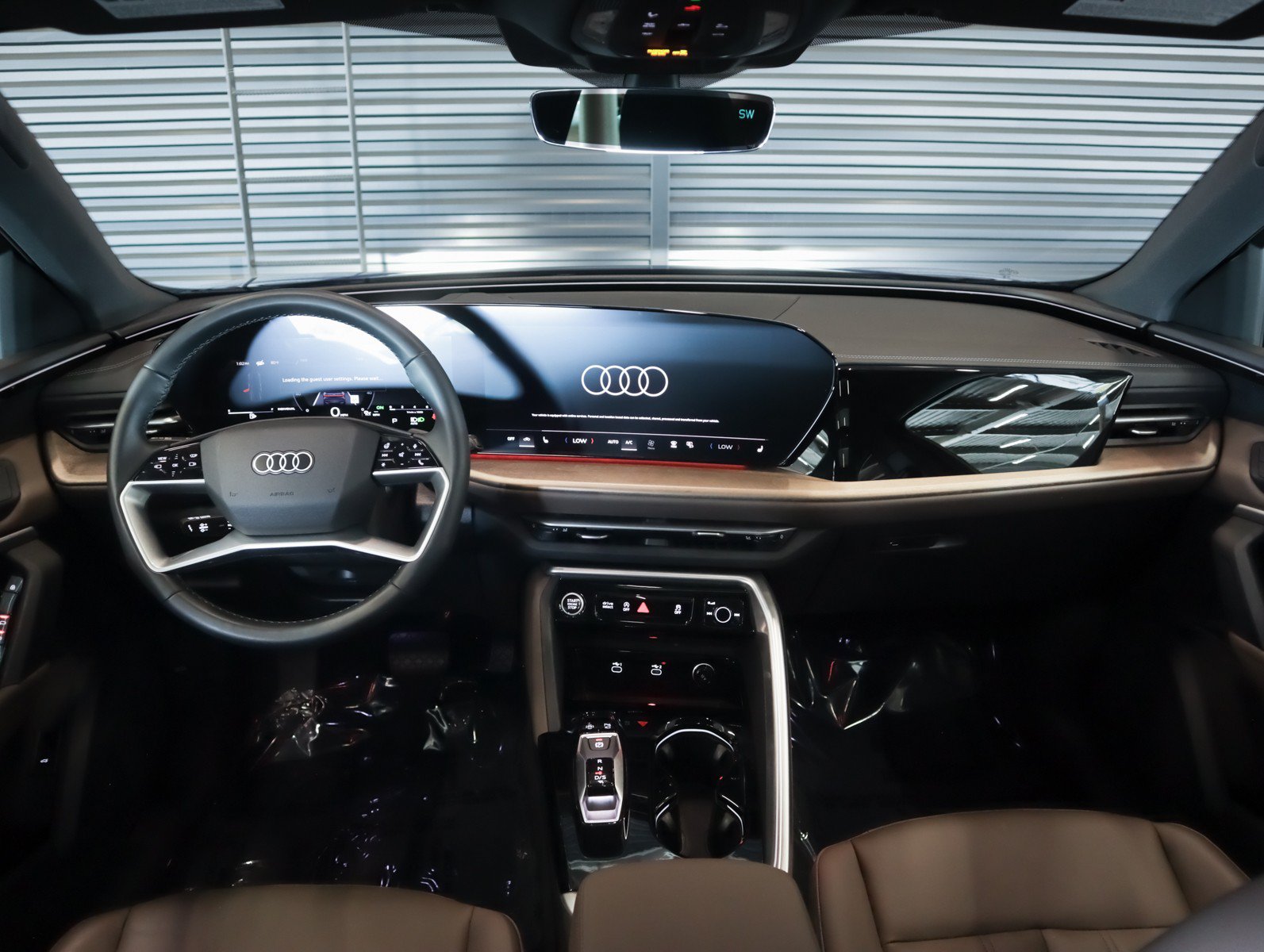 Used 2025 Audi Q5 Premium Plus w/ Premium Plus AWD/4WD image 10