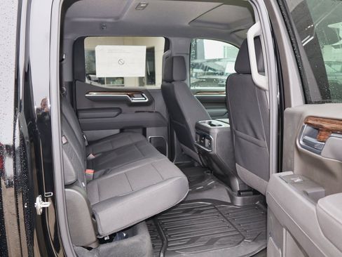 New 2026 GMC Sierra 1500 Elevation image 30