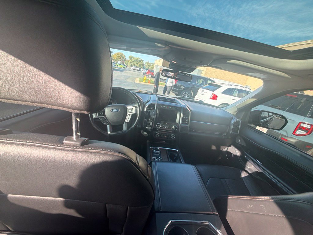 Used 2018 Ford Expedition Platinum AWD/4WD image 14