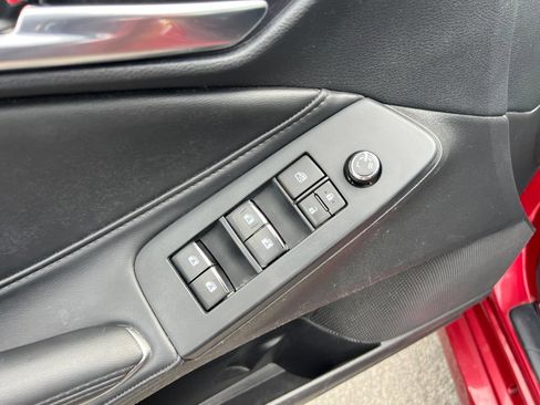Used 2022 Toyota Avalon XLE w/ Moonroof Package FWD image 22