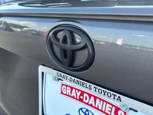 Used 2024 Toyota RAV4 LE FWD image 32