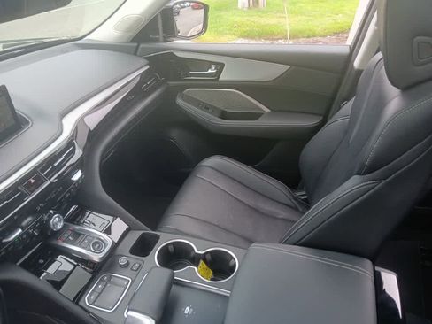 Used 2023 Acura MDX SH-AWD w/ Technology Package image 15