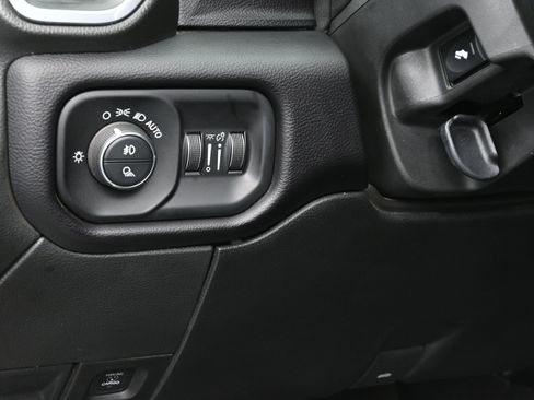 Used 2022 RAM 2500 Laramie image 22