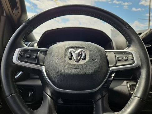 Used 2024 RAM 2500 Big Horn w/ Off Road Package AWD/4WD image 19