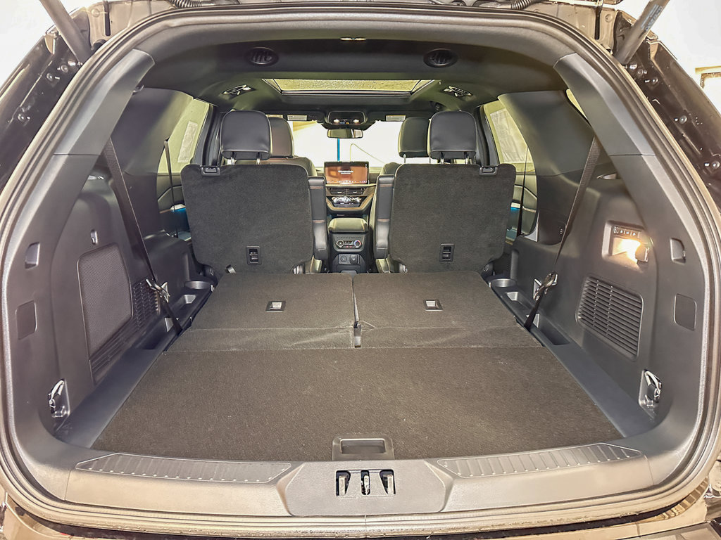 New 2026 Ford Explorer Tremor w/ Tremor Ultimate Package AWD/4WD image 17