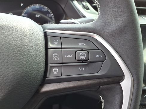 New 2026 Jeep Grand Cherokee L Limited AWD/4WD image 16