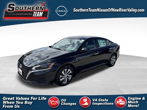 New 2025 Nissan Altima 2.5 S image 1