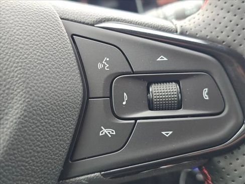 New 2026 Chevrolet Trax RS w/ Sunroof Package image 30