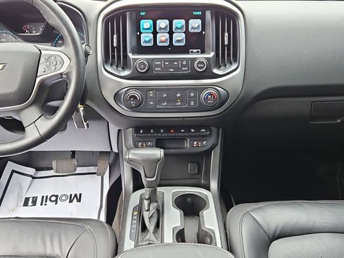 Used 2017 Chevrolet Colorado ZR2 image 11