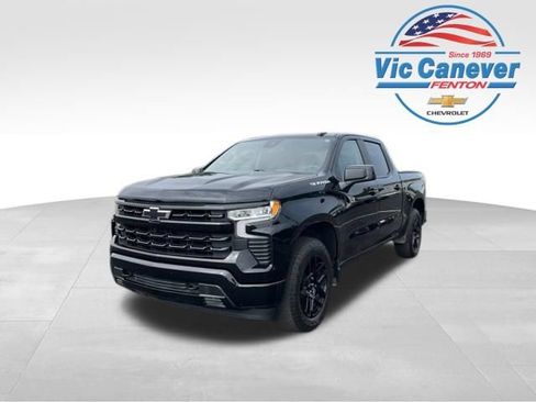Used 2022 Chevrolet Silverado 1500 RST AWD/4WD image 1