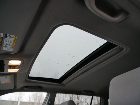 Used 2006 Toyota Highlander 2WD Hybrid image 31