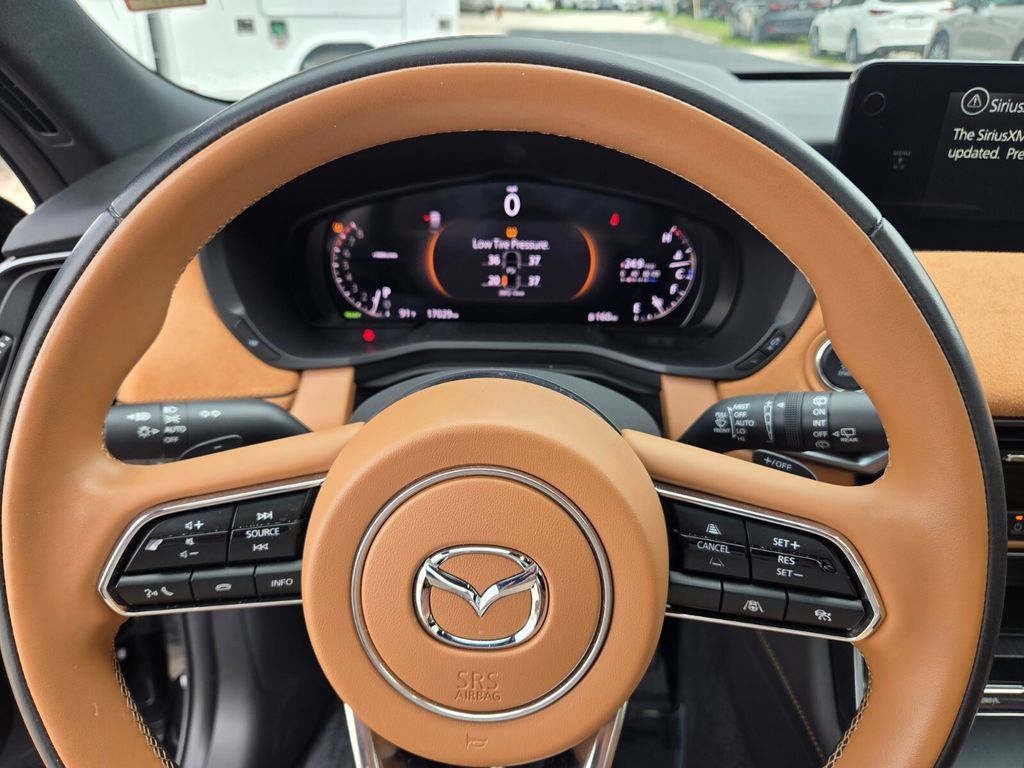 Certified 2025 MAZDA CX-90 3.3 Turbo S w/ Premium Plus AWD/4WD image 29