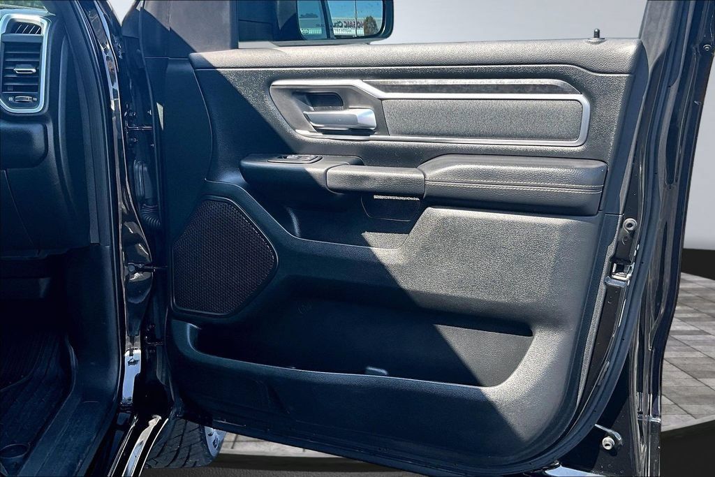 Used 2019 RAM 1500 Big Horn AWD/4WD image 23