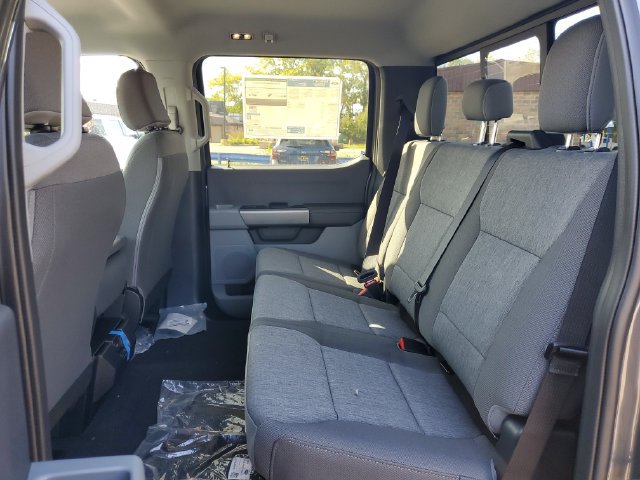 New 2027 Ford F350 XL w/ STX Appearance Package AWD/4WD image 29