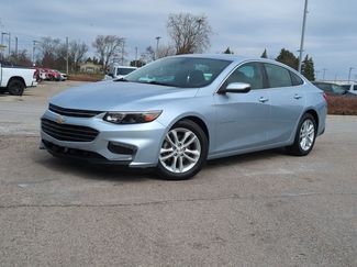 Used 2018 Chevrolet Malibu LT video 1