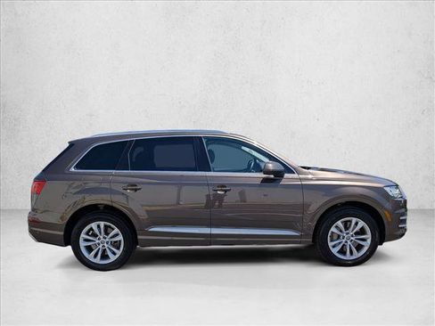 Used 2019 Audi Q7 2.0T Premium Plus w/ Premium Plus Package AWD/4WD image 4