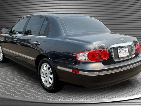 Used 2005 Kia Amanti FWD image 4