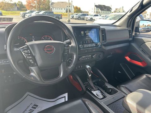 Used 2023 Nissan Frontier PRO-4X w/ Pro-4X Premium Package image 13