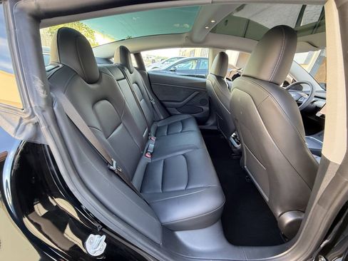 Used 2023 Tesla Model 3 Standard Range RWD image 27