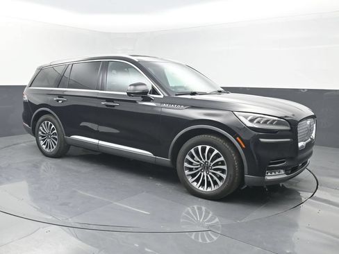 Used 2020 Lincoln Aviator Reserve w/ Class IV Trailer Tow Package AWD/4WD image 26
