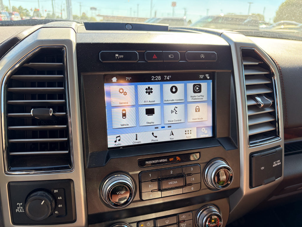 Used 2019 Ford F150 King Ranch w/ Equipment Group 601A Luxury AWD/4WD image 24