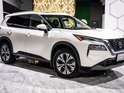 Used 2021 Nissan Rogue SV w/ Premium Package