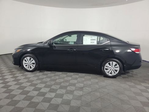 New 2025 Nissan Sentra S image 7