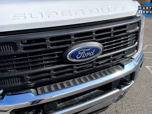 Used 2023 Ford F250 XL w/ FX4 Off-Road Package image 29