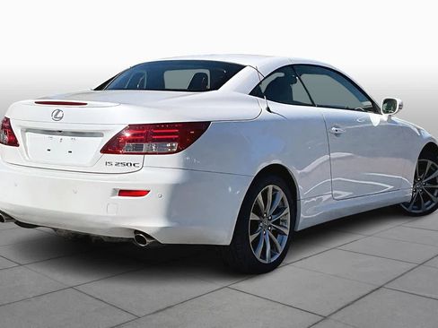 Used 2013 Lexus IS 250C w/ Luxury Pkg image 12