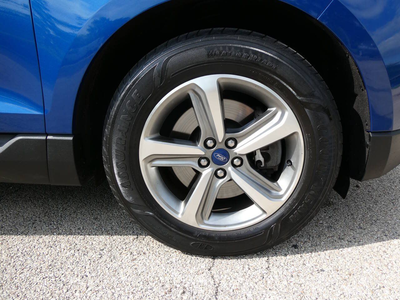 Used 2020 Ford Edge SEL w/ Convenience Package AWD/4WD image 33