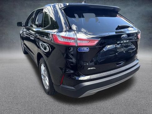 Used 2024 Ford Edge SEL AWD/4WD image 11
