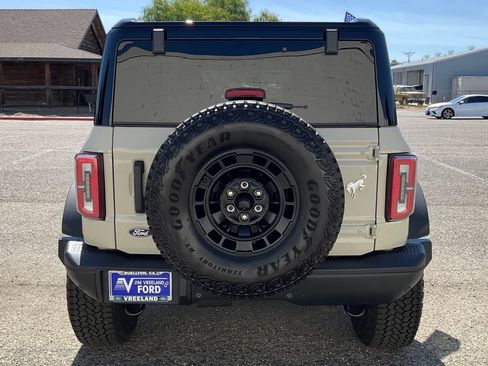 New 2026 Ford Bronco Badlands w/ Sasquatch Package AWD/4WD image 26