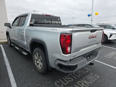 Used 2020 GMC Sierra 1500 SLE w/ SLE Value Package image 6