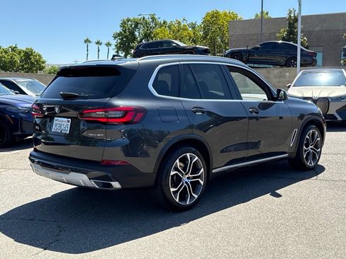 Certified 2022 BMW X5 sDrive40i w/ Parking Assistance Package RWD image 8